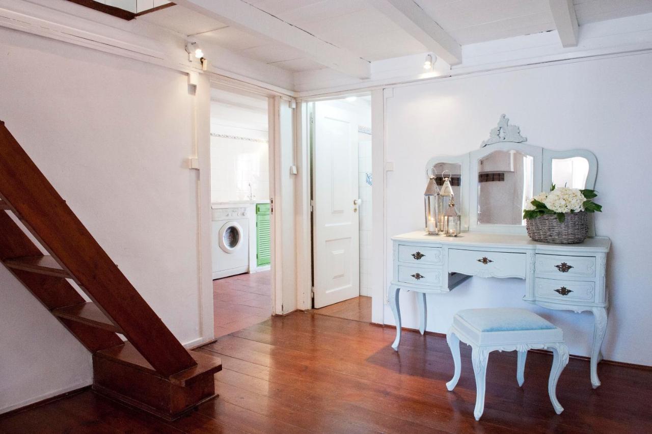 Apartment The Downtown Terrace - Fabulous Views, Sun Deck, Penthouse, 5th-floor No Lift *
